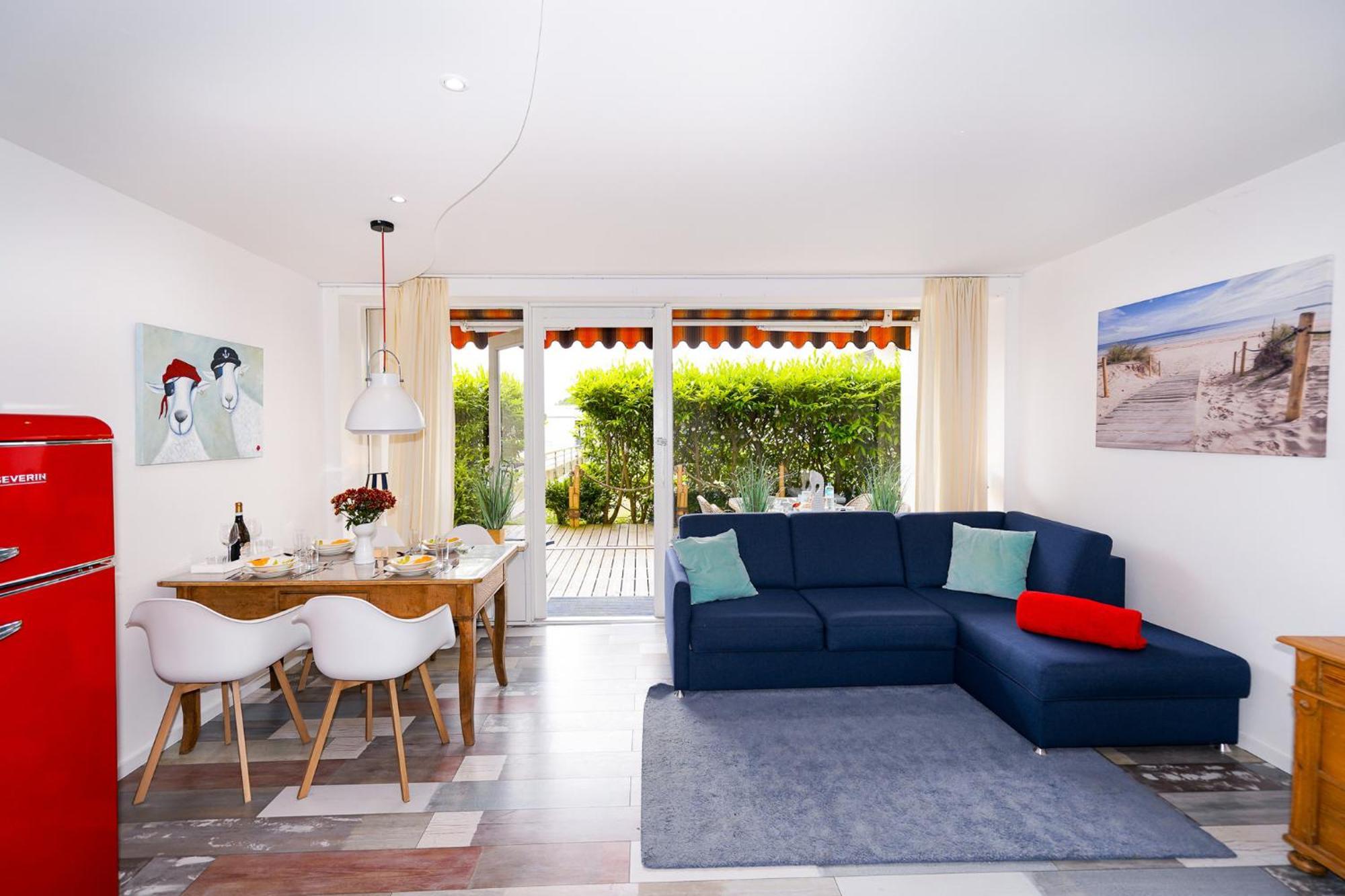 A-262, Strandlage Apartment *